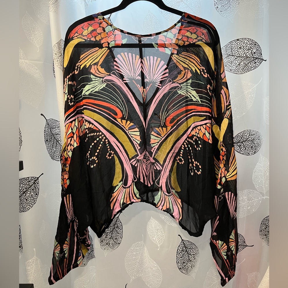 Free People 3/4 Sleeved Top - Picture 3 of 3